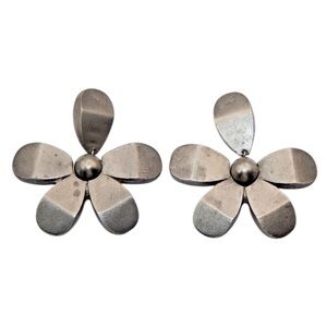 Vintage Dangle Drop Runway Statement Clip Back MCM Aluminum Daisy Earrings